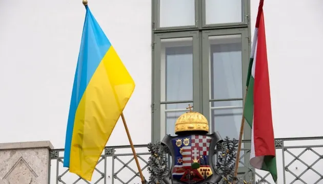 Зеленський привітав Угорщину з Днем Святого Іштвана і запросив Орбана в Київ