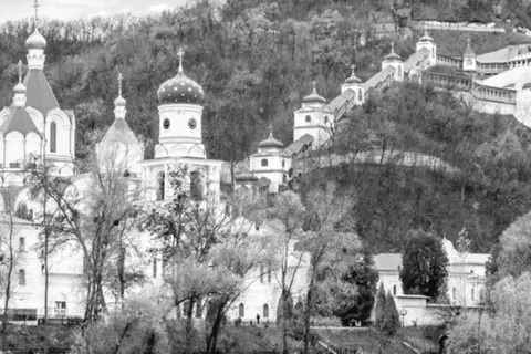 Напад на Святогірську лавру: загинув монах, двоє поранених
