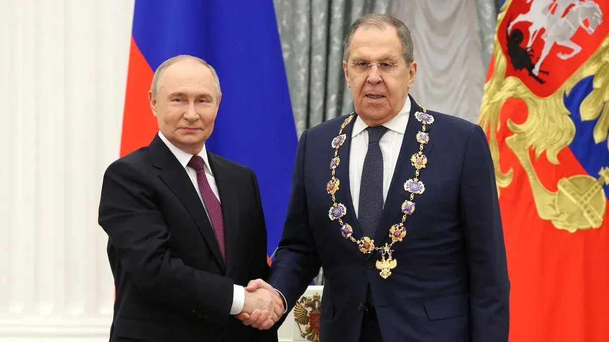 Приватні літаки, Хорватія і Туреччина: що відомо про спільні подорожі Лаврова та родини Кабаєвих