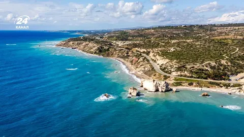 Жовтневий Кіпр: море ще тепле, але є нюанси для туристів