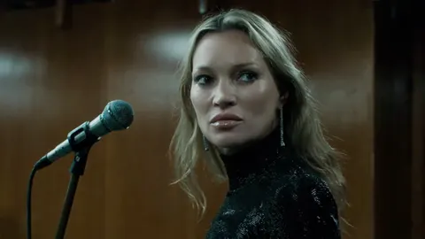 Кейт Мосс у новій кампанії Gucci: ліпсінг під Wicked Game