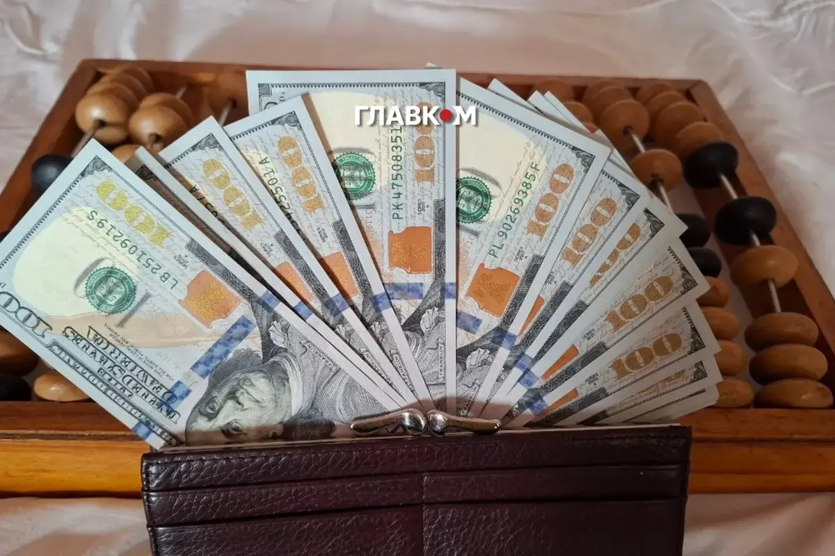 Курс валют на 3 вересня: долар, євро і злотий пішли вгору